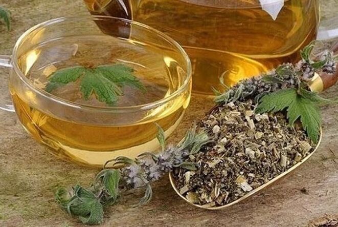 A mixture of herbs